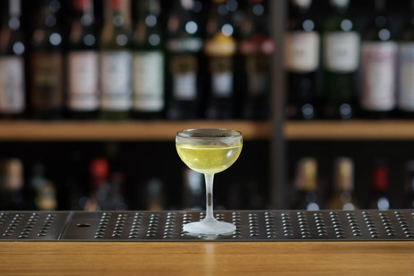 Alaska: ricetta del cocktail con Gin, Chartreuse e Orange Bitters