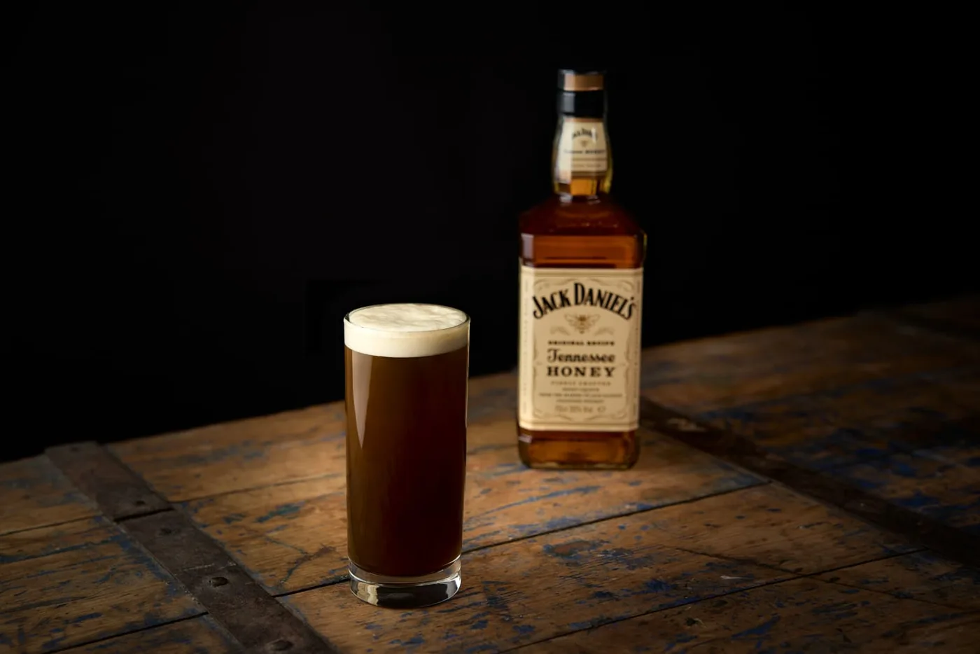 Black Jack: whiskey, miele, liquirizia e cardamomo nero