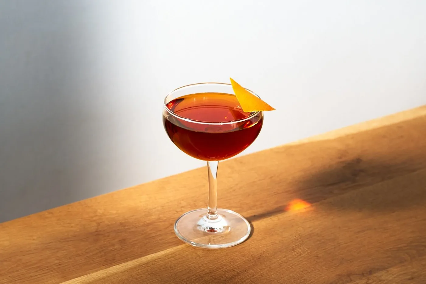 Manhattan Cocktail: ricetta, bilanciamento e twist on classic
