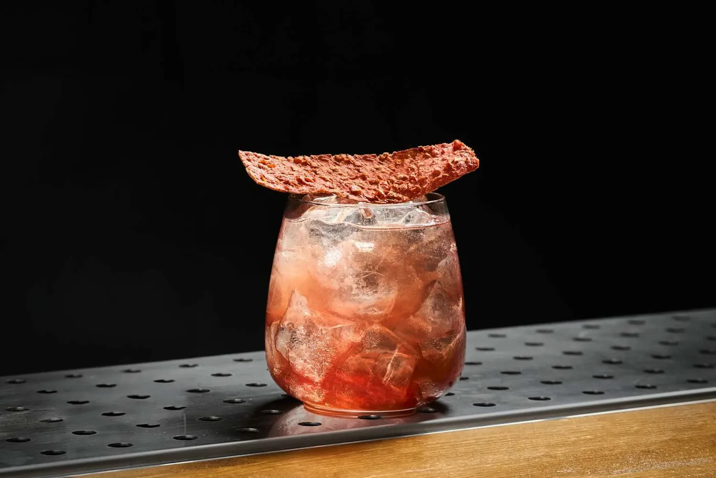 Mood Mediterraneo: Gin, cordiale al Mirto e Sambuco e Tonica Mediterranea