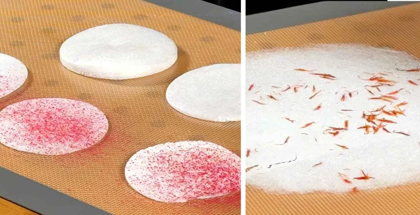 Cialde sottili di zucchero filato sagomate e decorate